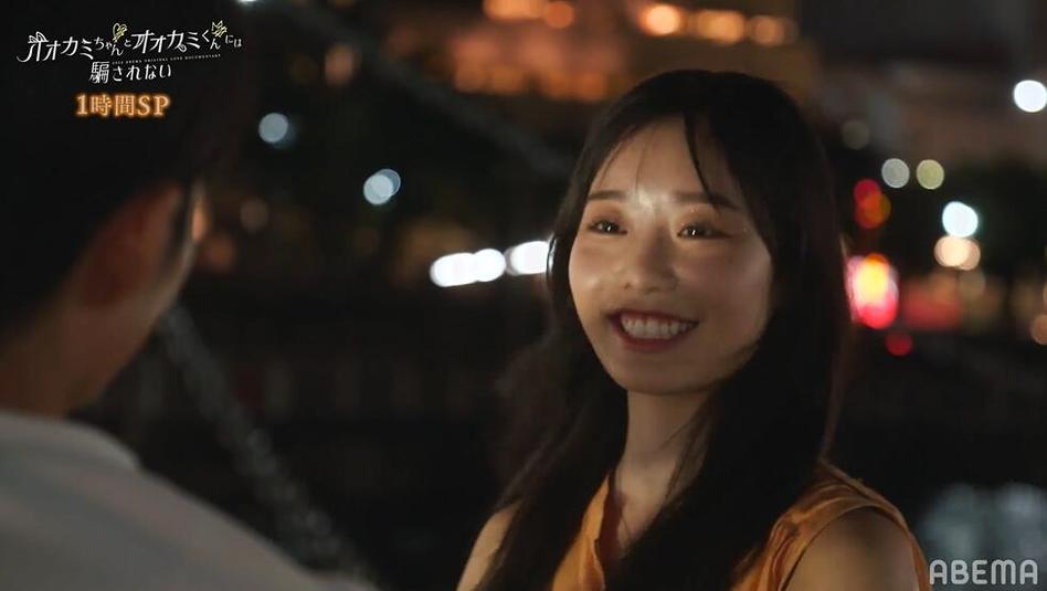 别被狼君所欺骗免费观看，女高中生绽放恋爱美!