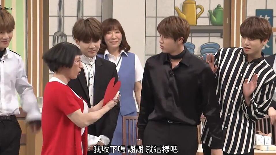 温馨逗趣吉本新喜剧：花纪京大展亲和力独具特色