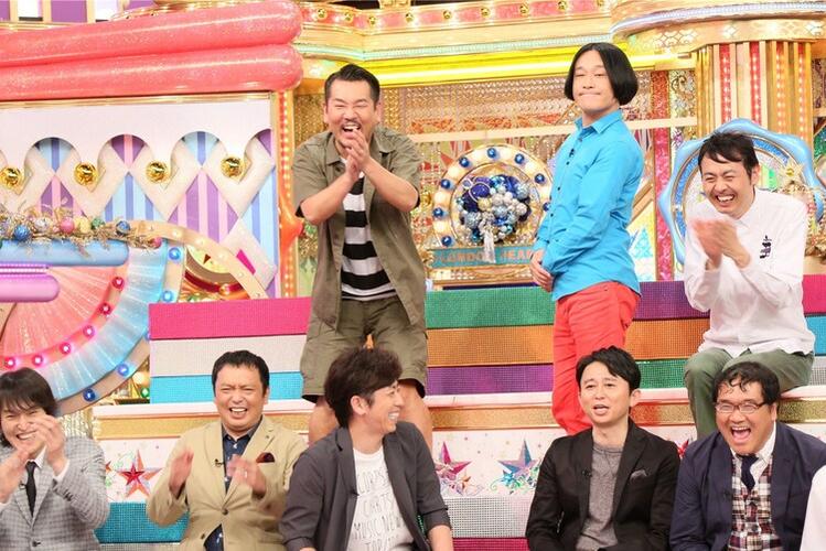 《男女纠察队》火爆热播，恶搞成为时尚潮流